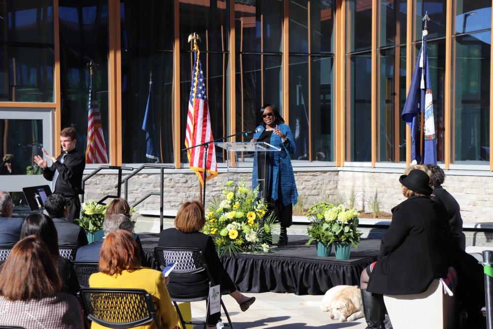 Kiva Gatewood at VTCC ribbon cutting.