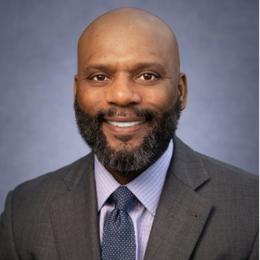 Ernesto Sampson 